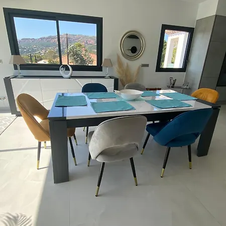 Vila Maison Avec Piscine *