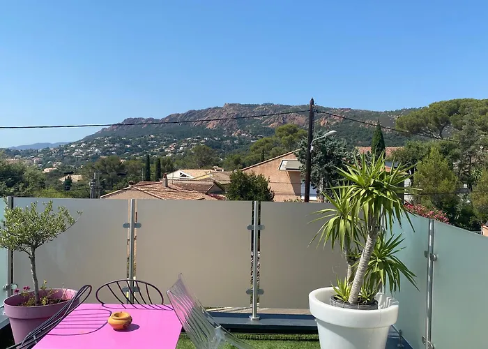 Maison Avec Piscine * Saint-Raphaël