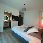 Maison Avec Piscine 빌라 *