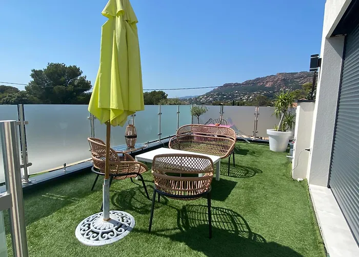 Maison Avec Piscine 别墅 *