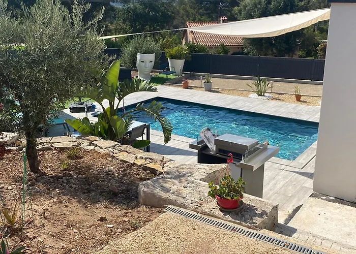 Maison Avec Piscine *